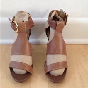 ME TOO DIXIE SANDALS